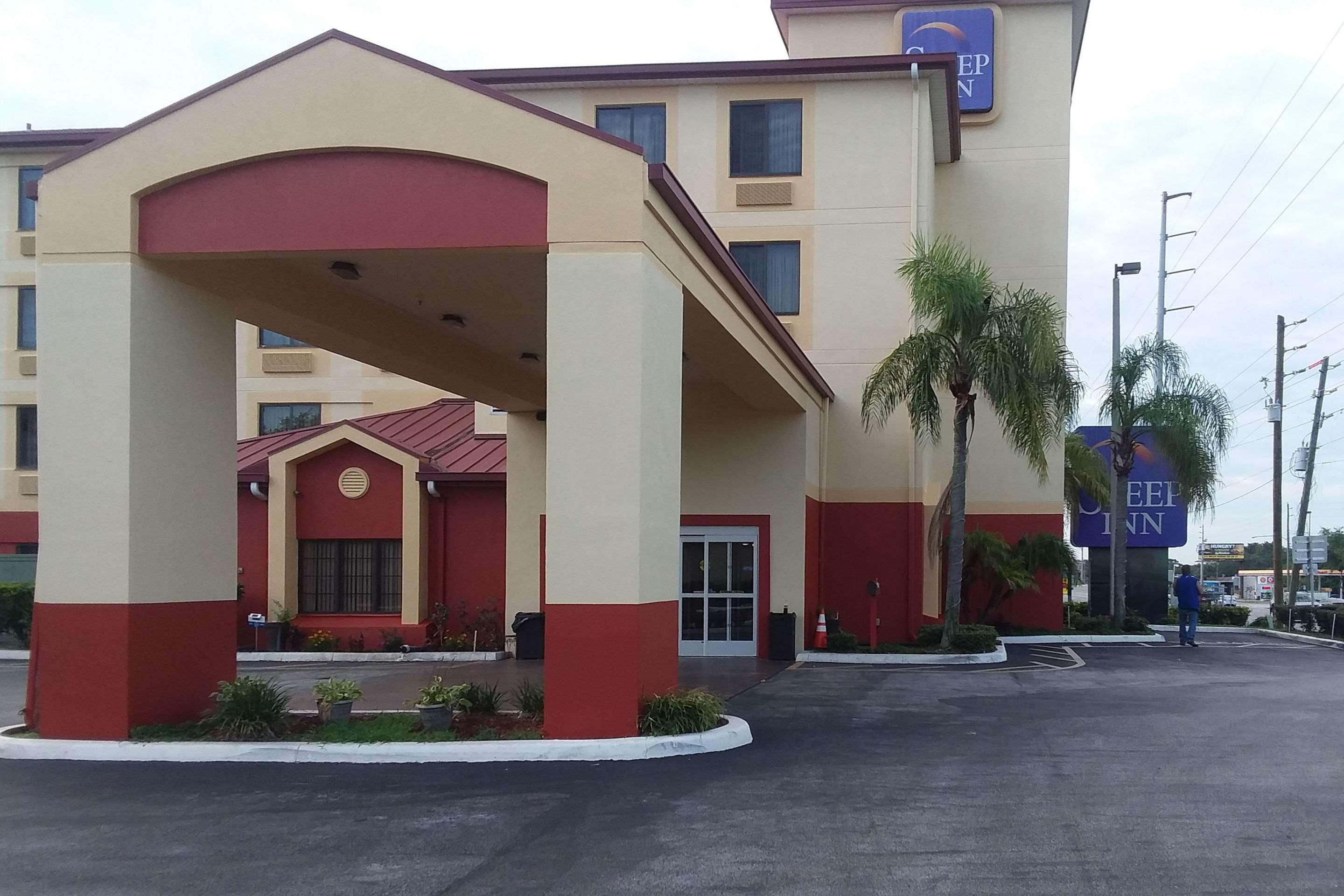 Sleep Inn Leesburg Chain Of Lakes Exterior photo