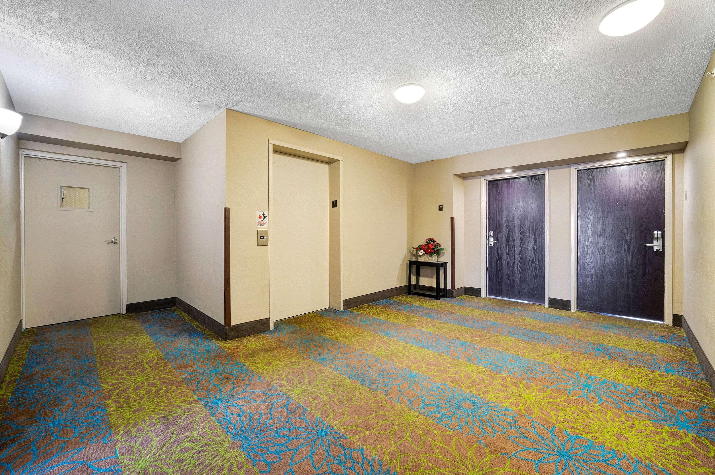Sleep Inn Leesburg Chain Of Lakes Exterior photo